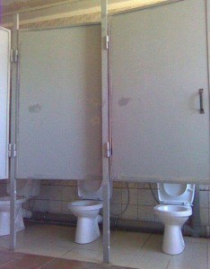 toilet-door1